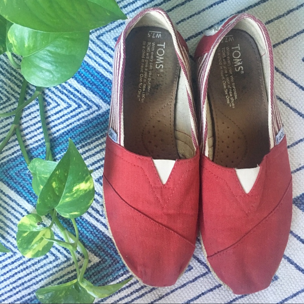 TOMS Espadrille Slip On Stripe Red White Flat 7.5 - Picture 2 of 8